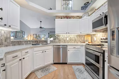 602 Muirfield Court, Jupiter, FL 33458 - Photo 9