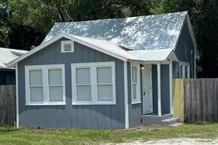 120 N 13th St, Fort Pierce, FL 34950 - Photo 1