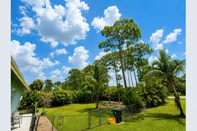 15057 60th Place N, The Acreage, FL 33470 - Photo 19