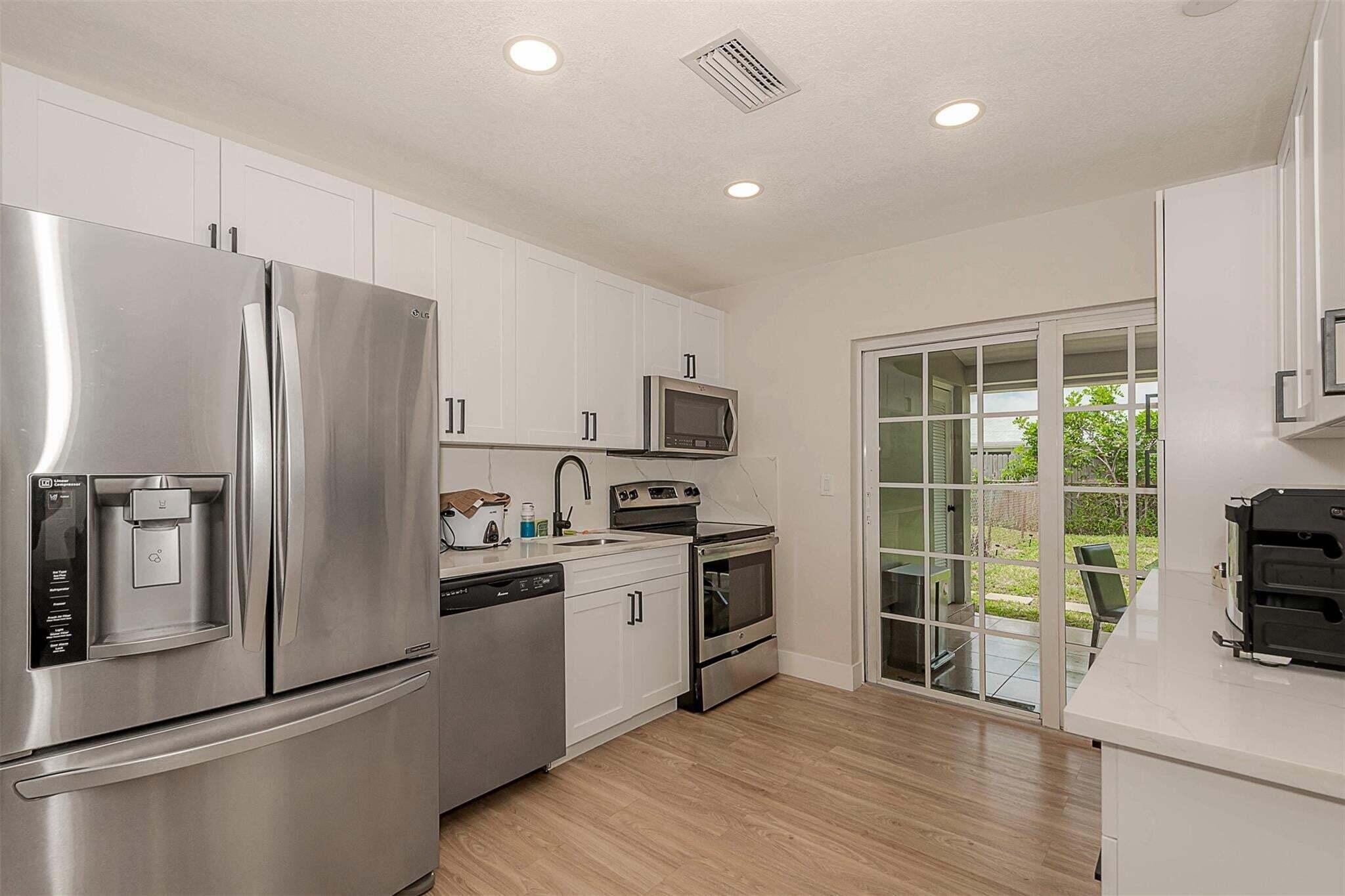1449 SE 4th Ave #1449 - 1449 SE 4th Ave #1449, Deerfield Beach, FL 33441 Luxury Property | Jose Angel Pina