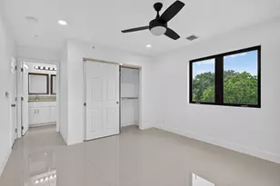 444 NW 41st St, Oakland Park, FL 33309 - Photo 13