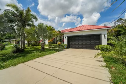 1812 SE Fallon Drive, Port Saint Lucie, FL 34983 - Photo 3
