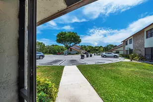 1020 Parkside Green Dr, Greenacres, FL 33415 - Photo 49