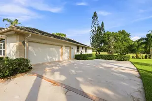 3608 Twin Lakes Terrace, Fort Pierce, FL 34951 - Photo 5