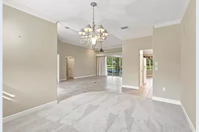3608 Twin Lakes Terrace, Fort Pierce, FL 34951 - Photo 9