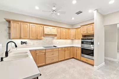 3608 Twin Lakes Terrace, Fort Pierce, FL 34951 - Photo 13