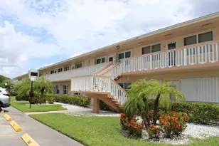 35 Somerset B, West Palm Beach, FL 33417 - Photo 1