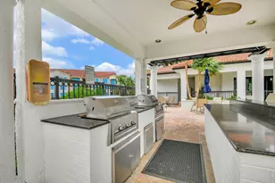 703 Villa Cir, Boynton Beach, FL 33435 - Photo 17
