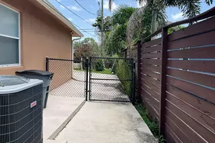315 SW Dwight Ave, Port Saint Lucie, FL 34983 - Photo 1