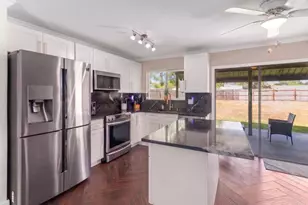 3312 SW Ensley Ct, Port Saint Lucie, FL 34953 - Photo 9