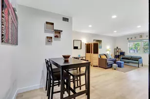 2426 SE 17th St, Fort Lauderdale, FL 33316 - Photo 9