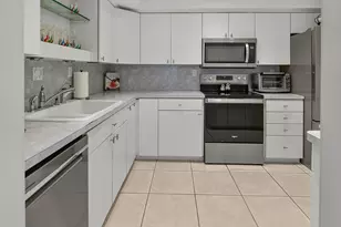 3550 Galt Ocean Dr, Fort Lauderdale, FL 33308 - Photo 9