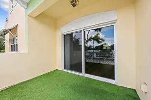 708 SE 15th St, Fort Lauderdale, FL 33316 - Photo 15