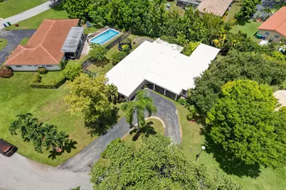 9404 NW 37th Court, Coral Springs, FL 33065 - Photo 37