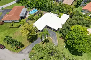 9404 NW 37th Ct, Coral Springs, FL 33065 - Photo 37