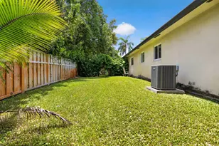 9404 NW 37th Ct, Coral Springs, FL 33065 - Photo 33