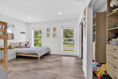 9404 NW 37th Court, Coral Springs, FL 33065 - Photo 23