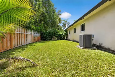 9404 NW 37th Court, Coral Springs, FL 33065 - Photo 33