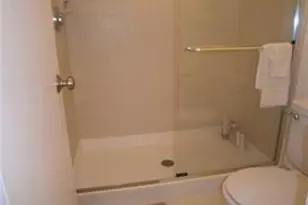 3559 Cocoplum Cir, Coconut Creek, FL 33063 - Photo 9