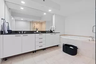 1830 S Ocean Dr, Hallandale Beach, FL 33009 - Photo 29