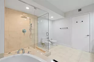 1830 S Ocean Dr, Hallandale Beach, FL 33009 - Photo 31