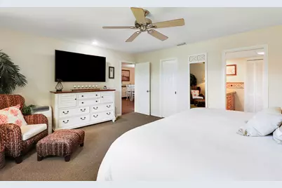 711 Hummingbird Way #201, North Palm Beach, FL 33408 - Photo 37
