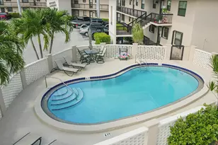 711 Hummingbird Way, North Palm Beach, FL 33408 - Photo 9