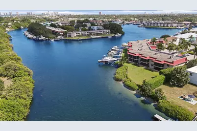 711 Hummingbird Way #201, North Palm Beach, FL 33408 - Photo 5