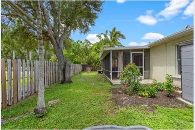 4021 SW 72nd Terrace, Davie, FL 33314 - Photo 21