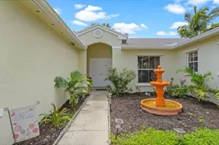 4021 SW 72nd Terrace, Davie, FL 33314 - Photo 3