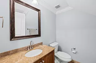 630 SE 15th St, Fort Lauderdale, FL 33316 - Photo 17