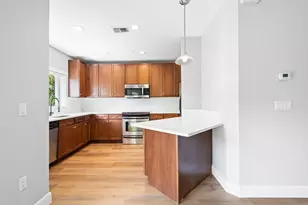 630 SE 15th St, Fort Lauderdale, FL 33316 - Photo 7