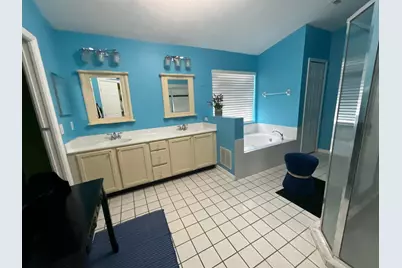 315 SW Dwight Avenue, Port Saint Lucie, FL 34983 - Photo 9
