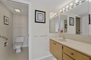2601 Marina Isle Way, Jupiter, FL 33477 - Photo 21