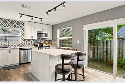 13820 Cumberland Place, Davie, FL 33325 - Photo 9
