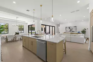 2384 Windsor Rd, Palm Beach Gardens, FL 33410 - Photo 9