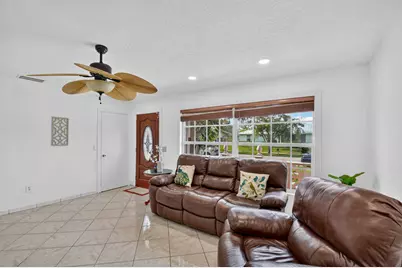 1826 16th Avenue N, Lake Worth Beach, FL 33460 - Photo 5