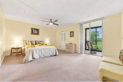 3231 Holiday Springs Boulevard #205, Margate, FL 33063 - Photo 3