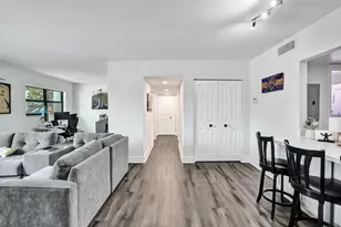 1000 River Reach Dr, Fort Lauderdale, FL 33315 - Photo 7