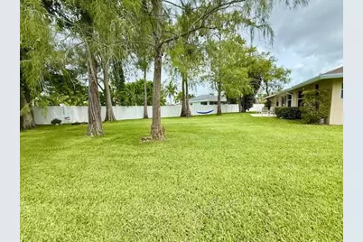 228 Park Road N, Royal Palm Beach, FL 33411 - Photo 3