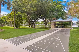 2209 S Cypress Bend Dr, Pompano Beach, FL 33069 - Photo 37