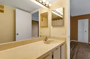 2209 S Cypress Bend Dr, Pompano Beach, FL 33069 - Photo 23