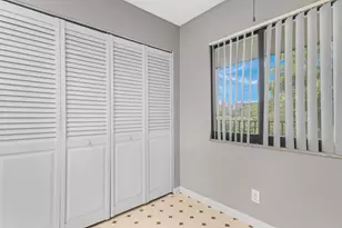 2209 S Cypress Bend Dr, Pompano Beach, FL 33069 - Photo 27