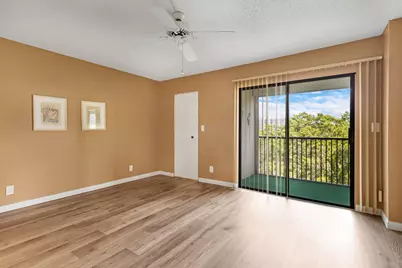 2209 S Cypress Bend Drive #507, Pompano Beach, FL 33069 - Photo 19
