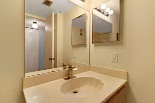 2209 S Cypress Bend Dr, Pompano Beach, FL 33069 - Photo 25