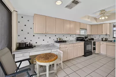 110 Sherwood Circle #4C, Jupiter, FL 33458 - Photo 17