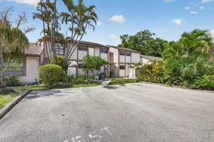 110 Sherwood Cir, Jupiter, FL 33458 - Photo 1