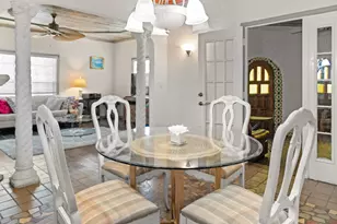 735 Colonial Rd, West Palm Beach, FL 33405 - Photo 9