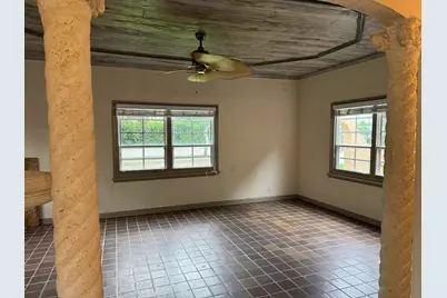 735 Colonial Road, West Palm Beach, FL 33405 - Photo 11