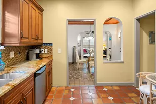 735 Colonial Rd, West Palm Beach, FL 33405 - Photo 3